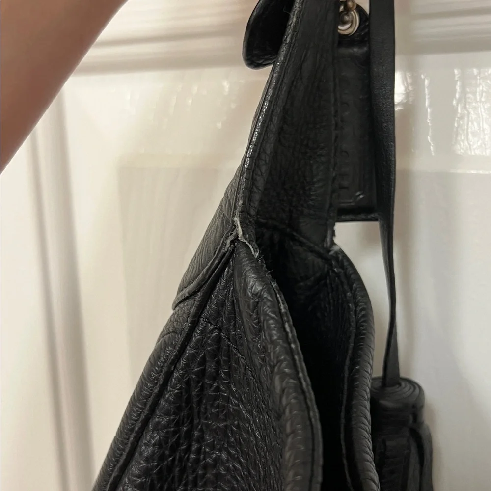 Coach Black Shoulder Bag - Picture 13 of 16